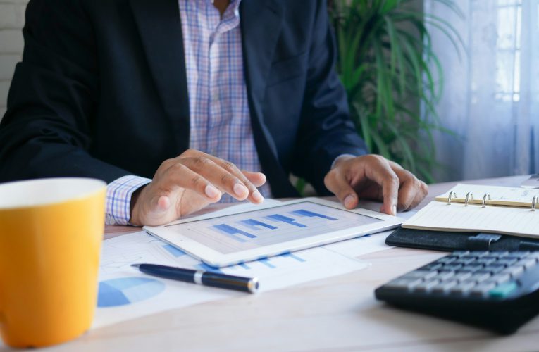 What HR Managers Must Know When a Company Faces Financial Restructuring